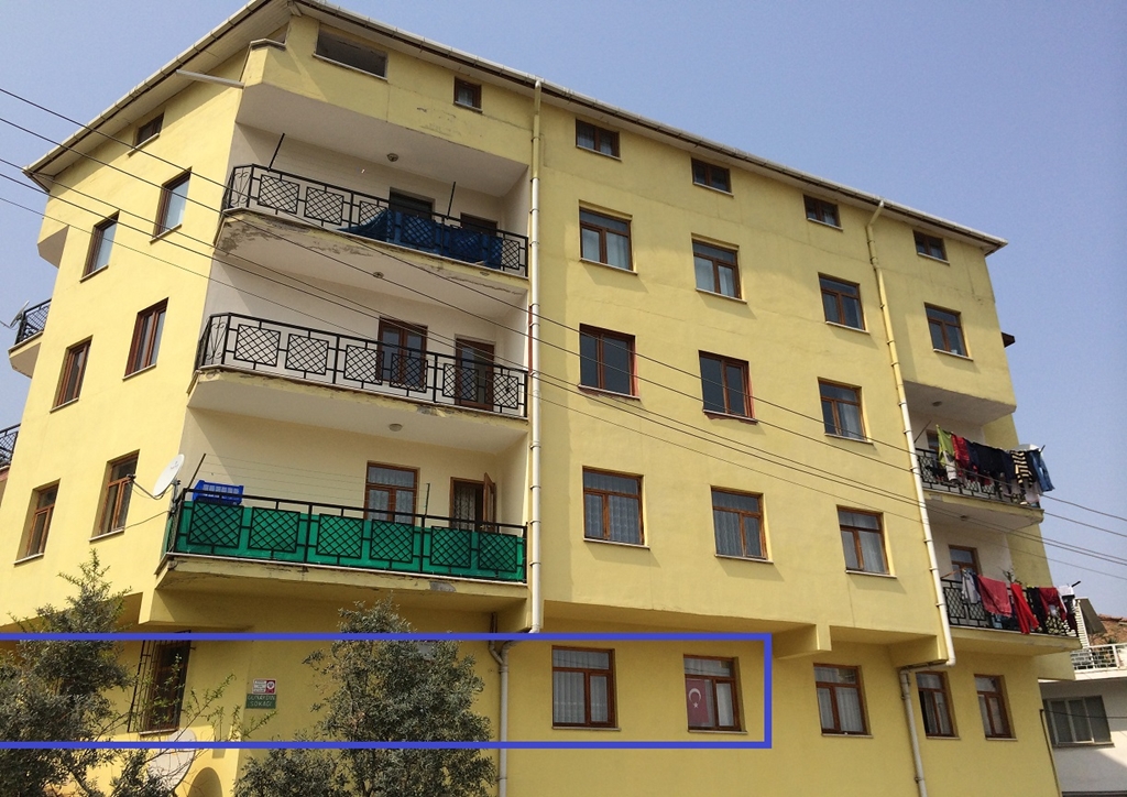 Çekirge Selvili Cadde Üstünde Satılık Daireler