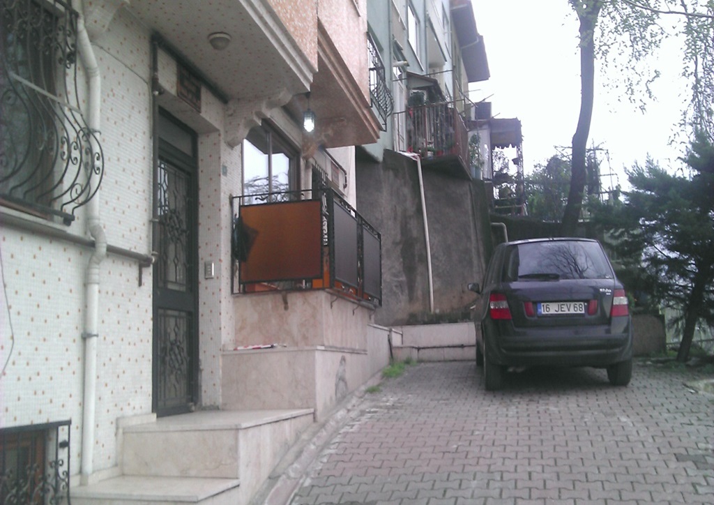 Gökdere Bulvarı Cadde Üstü Site İçi Kış Bahçeli Daire 